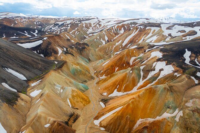 Reykjavík: Landmannalaugar & Icelandic Highlands Super Jeep Tour