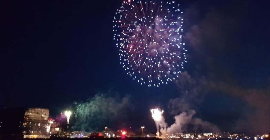Reykjavík: New Year's Eve Northern Lights Yacht Cruise - Key highlights to know before you go