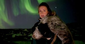 Reykjavik: Northern Lights Tour w/Pro Photos - Small Group - The pro-photo setup: what “high quality” means at night