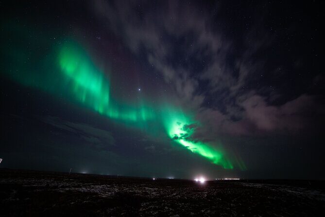 Reykjavik Northern Lights Tour with Professional Photographer - Group size: private really means private