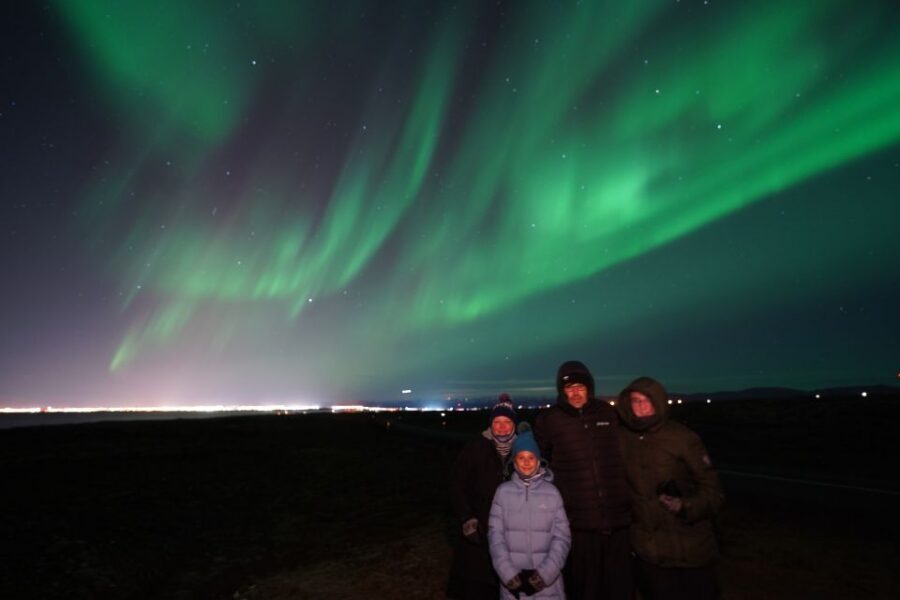 Reykjavik: Premium Northern Lights Tour with Free Photos - How the Night’s Lighting Strategy Gets You Better Odds
