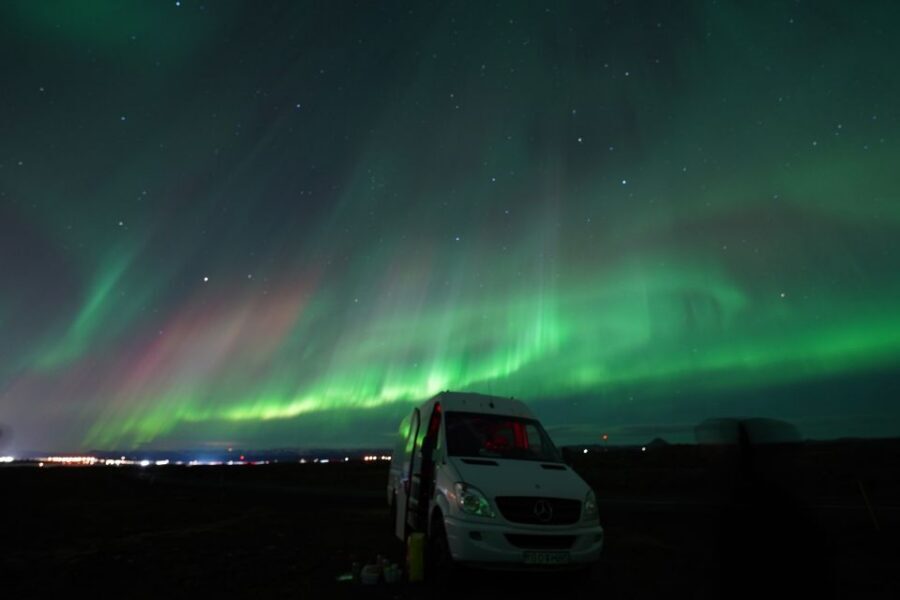Reykjavik: Premium Northern Lights Tour with Free Photos - Price and Value: Is $159 Worth It for 4 Hours?