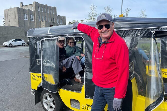 Reykjavík Shared Tuk Tuk Tour - Austurvöllur and Jón Sigurðsson: Center-stage Reykjavik