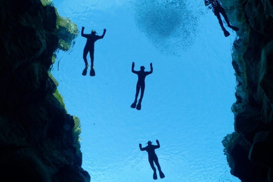 Reykjavík: Silfra Fissure Snorkeling between Two Continents - Suit-up at Silfra: dry suit reality check (and how guides prevent panic)