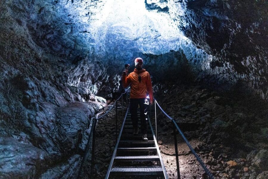 Reykjavik: Snæfellsnes Day Trip with Vatnshellir Lava Cave - Key reasons this trip works so well