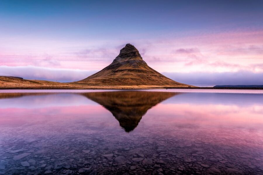 Reykjavik: Snaefellsnes & Mt. Kirkjufell Guided Minibus Tour - Borgarnes and Vatnaleið: the west starts setting the mood