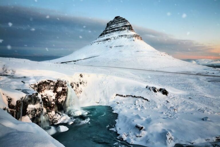 Reykjavik: Snaefellsnes & Mt. Kirkjufell Guided Minibus Tour