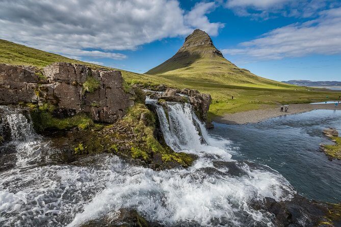 Reykjavik: Snaefellsnes National Park Small Group Trip - Kirkjufell Mountain: the classic Iceland photo stop