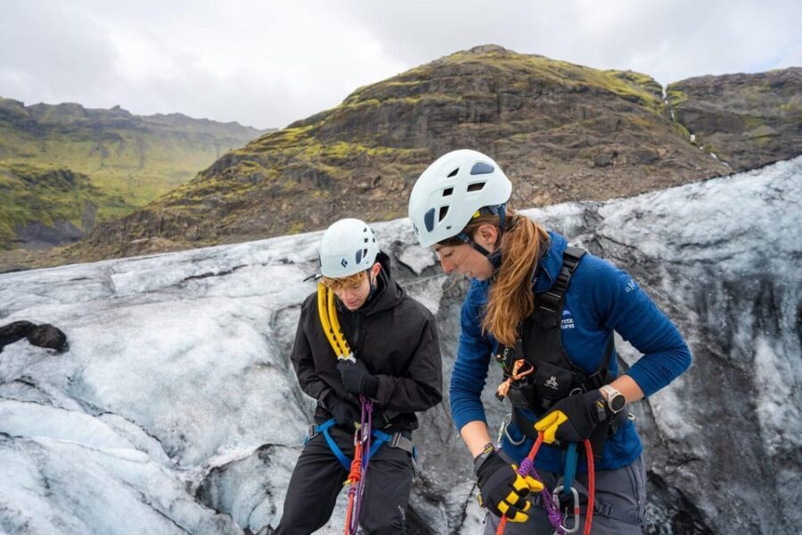 Reykjavík: Sólheimajökull Glacier Hike & Ice Climbing Intro - Key things to know before you go