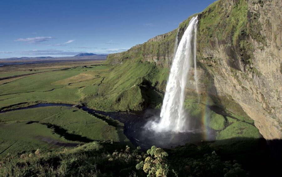 Reykjavik: South Coast Adventure Tour - Vík and Reynisfjara: Reynisdrangar Basalt Columns Meet Black Sand