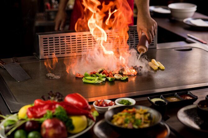Reykjavik Teppanyaki 7 Course Menu and Fire Show with Cocktail - The fire show: real flames, real warmth, and what to photograph