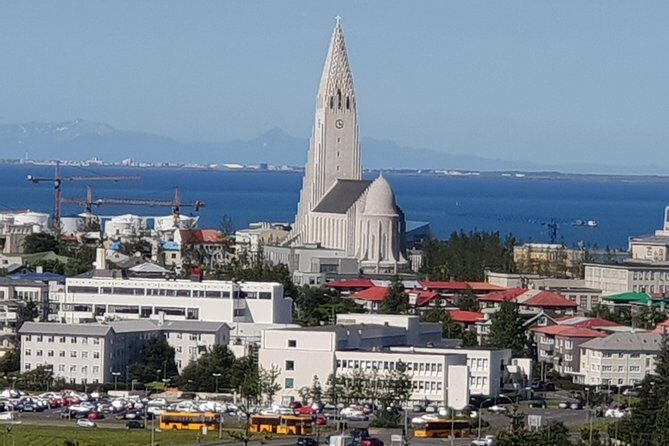 Reykjavik the Northernmost capital in the world - Bessastaðir and the Icelandic presidency: a site with 1000-year roots