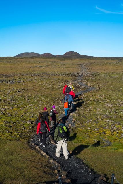 Reykjavik: Thrihnukagigur Volcano Guided Hiking Day Trip - Key highlights to know before you go
