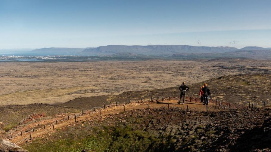 Reykjavik: Thrihnukagigur Volcano Guided Hiking Day Trip - Price check: is $385 worth it for Thrihnukagigur?