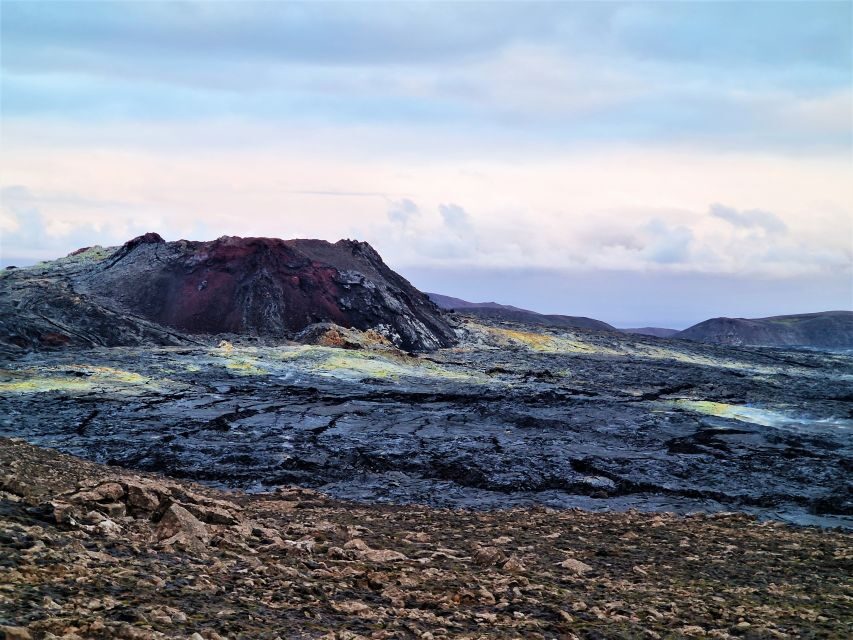 Reykjavík: Volcano Eruption Site and Reykjanes Hiking Tour - Timing and pacing on a full 9-hour geology day