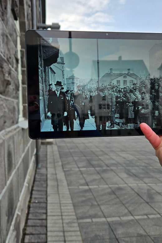 Reykjavik: World War II Walking tour around the city centre - British and American presence: The social changes you’ll notice today