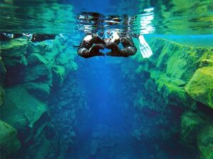 Silfra: Fissure Snorkeling Tour with Underwater Photos - The 3-Hour Rhythm: What Happens When You Arrive