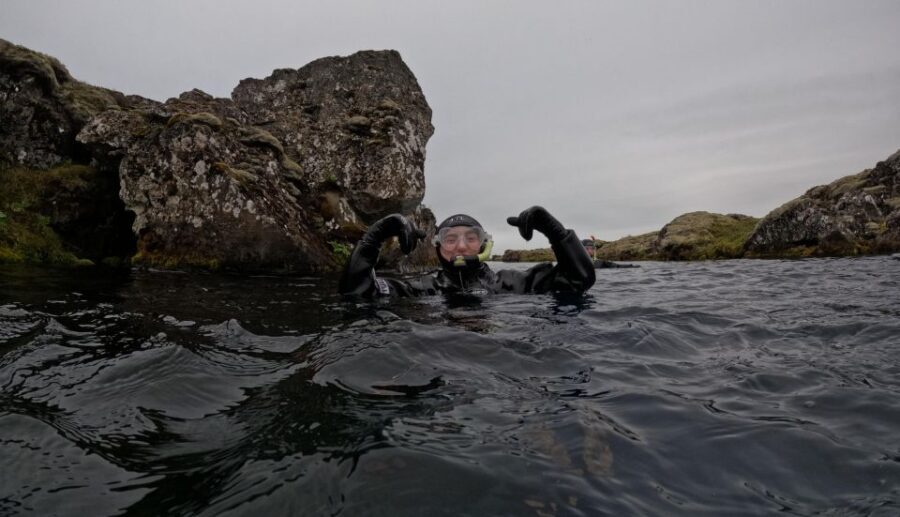 Silfra: Fissure Snorkeling Tour with Underwater Photos - Practical Checklist: How to Make the Experience Easier