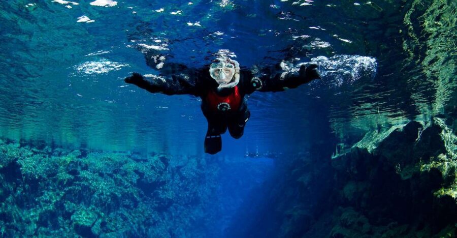 Silfra: Snorkeling Tour Between Tectonic Plates - Why Silfra feels like snorkelling between continents