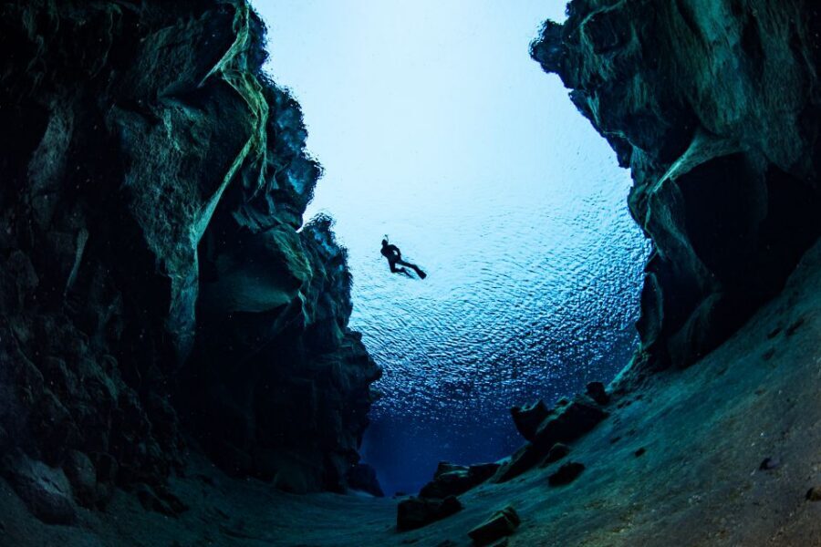 Silfra: Snorkeling Tour Between Tectonic Plates - Big Crack to Silfra Cathedral: your guided route in stages