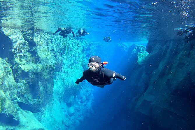 Silfra Wetsuit Snorkeling Tour with Underwater Photos - From Reykjavik - Reykjavik-to-Thingvellir drive: why the journey is part of the tour