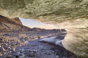 Skaftafell: Extra-Small Group Glacier Hike - Where the tour starts: Melrakki Adventures and getting to Falljökull fast