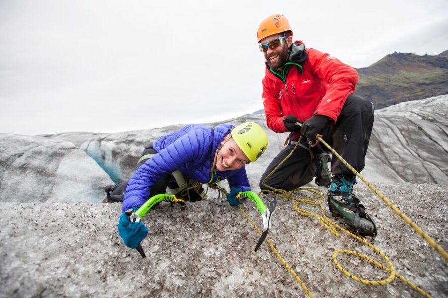 Skaftafell: Glacier Hike and Ice Climbing Guided Experience - Small Groups and Personal Attention: Why It Matters on Ice
