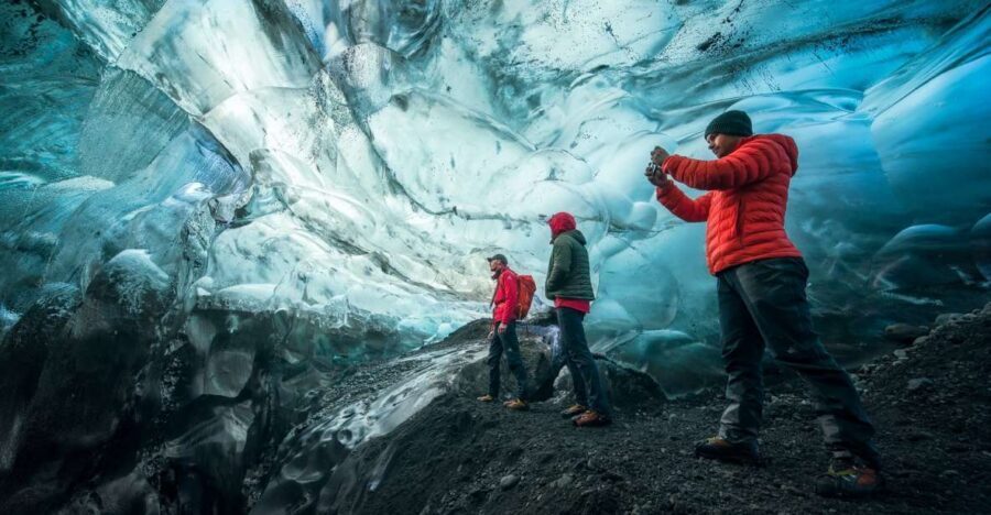 Skaftafell: Ice Cave Experience - Why Skaftafell’s winter ice caves feel otherworldly
