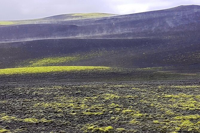 Small Group Day Tour to Lakagigar volcano by Super Jeep from Klaustur - Group size, guide style, and what “small group” really buys you