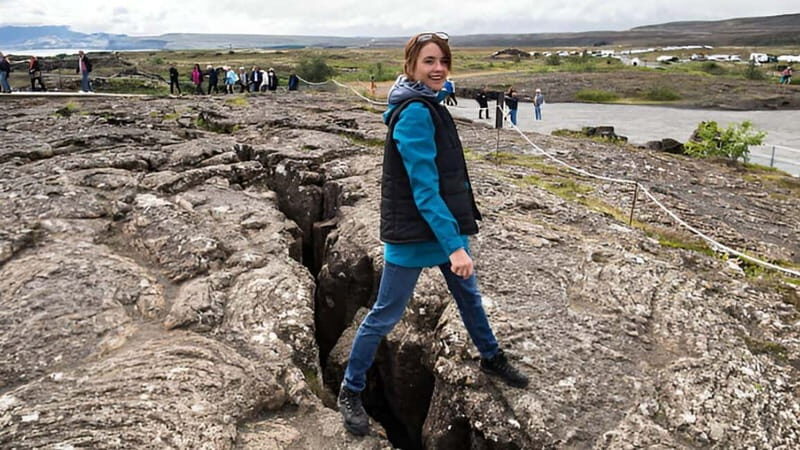 Small Group: Golden Circle & Friðheimar Visit From Reykjavik - Kerið Crater: rim walk, then the water’s edge