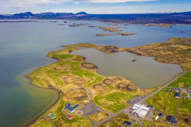 Small-Group Lake Mývatn Tour from Akureyri - How to think about each stop as a learning moment