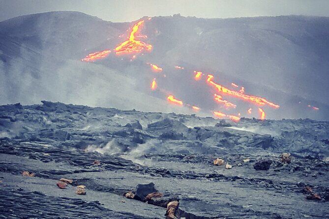 Small Group Volcano Hike with a Professional Geologist - Why Fagradalsfjall feels like a living classroom