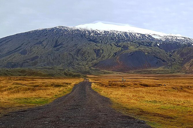 Snaefellsnes Peninsula Private Day Tour - up to 9 passengers - Stop 1: Gerduberg Basalt Columns and How to Enjoy the Short Time