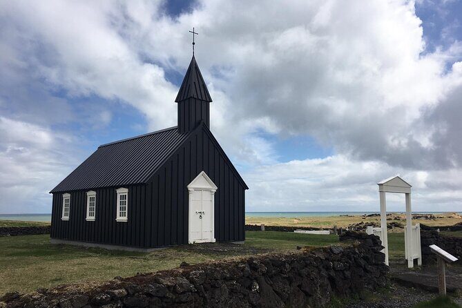 Snaefellsnes Small Group Tour with Homemade Meal from Reykjavik - Lýsuhóll horse farm lunch: why the meal is more than a perk