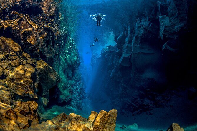 Snorkel the Silfra Fissure-Meet on Location (Free Photos & Cocoa) - Key things to know before you go