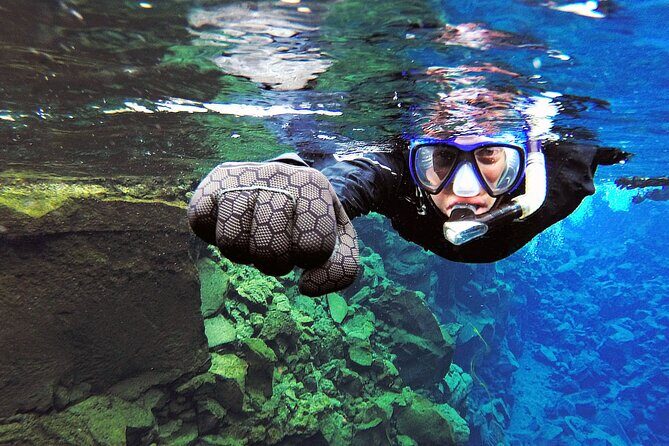 Snorkeling in Silfra & Fly Over Iceland Virtual Experience - Self-drive - Who should choose this, and who should skip it