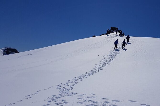Snowmobile tour on Vatnajökull - Equipment and guides: the difference between fun and miserable