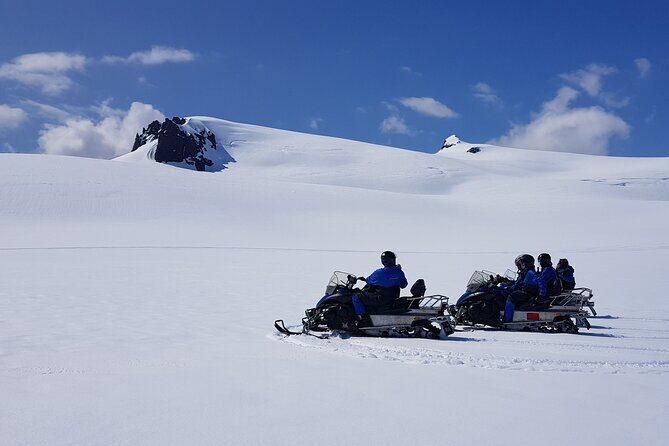 Snowmobile tour on Vatnajökull - Who this tour suits best (and who should think twice)