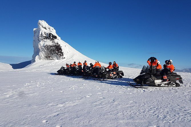 Snowmobiling on Eyjafjallajökull - Safety Briefing, Snowsuits, Helmets: What the Tour Prepares You For