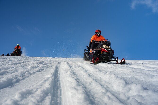 Snowmobiling on Langjökull Glacier from Geysir Area