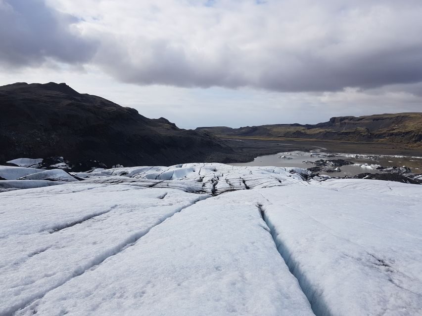 Sólheimajökull Ice Climbing Tour - Sólheimajökull Ice Climbing: why this glacier is a smart first try