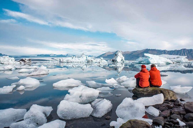 South Coast and Glacier Lagoon - Private - Reynisfjara black beach and Reynisdrangar: basalt columns and bird notes