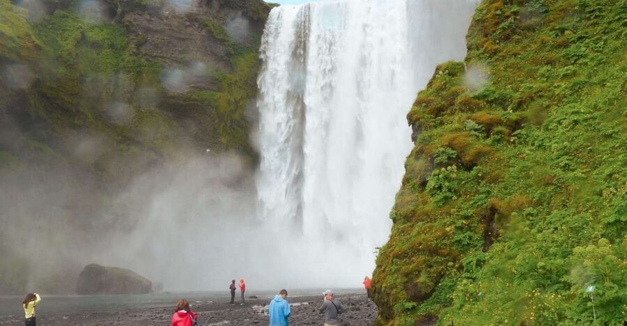 South Coast Classic: Full-Day Tour from Reykjavik - Seljalandsfoss: the waterfall you walk behind