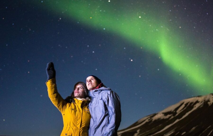 South Coast, Glacier Hike and Northern Lights Winter Tour - Food, shoes, and rain gear: the stuff that decides whether you enjoy it