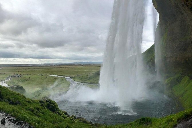 South Coast - Private - Solheimajokull Glacier: one hour with an outlet glacier