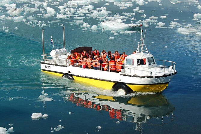 South Iceland and Glacier Lagoon: Jökulsárlón with Boat Tour - Seljalandsfoss: walking behind the waterfall (when conditions allow)