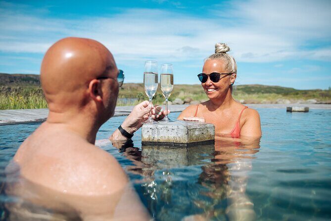 Stuðlagil Canyon and Vök Baths Day Tour - Key moments that make this tour worth your time