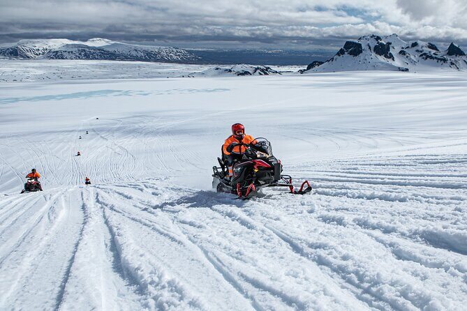 Super Jeep Golden Circle & Snowmobile on Glacier from Reykjavik - Þingvellir National Park: Rift Valley Views and UNESCO Meaning