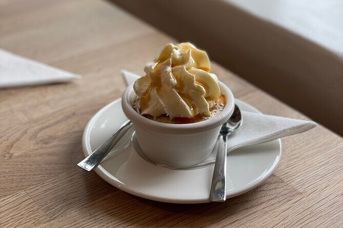 The Icelandic Sweet Tooth Tour - Dass Reykjavik: skyr cake, a softer finish, and sweet balance