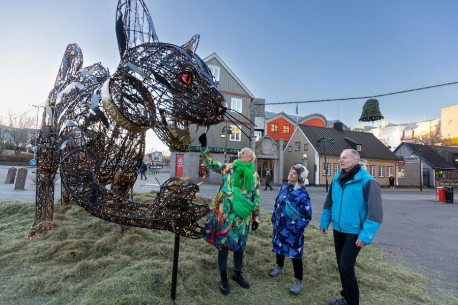 The Reykjavik Christmas Food Tour - Why this Reykjavik Christmas Food Tour feels like a local holiday night